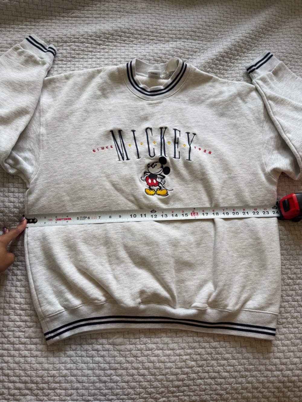Vintage Mickey Mouse Disney All Embroidered Crewneck Sweatshirt Size XL - Picture 7 of 7